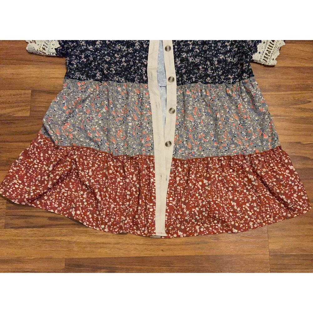 Boho Patchwork Floral Button Down Blouse Medium Crochet Lace Trim Tunic Top Cott - Picture 8 of 10